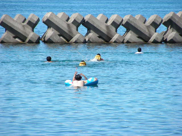 ���̉摜�̒��쌠��
Hiroshima Inline Hockey League(HIHL)�ɂ���܂��B�摜�f�[�^�̖��f�]�p�͌ł����f��\���グ�܂��B