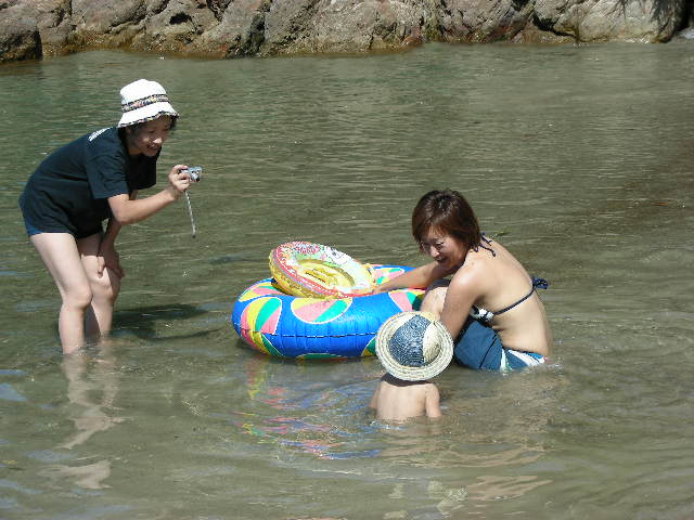 ���̉摜�̒��쌠��
Hiroshima Inline Hockey League(HIHL)�ɂ���܂��B�摜�f�[�^�̖��f�]�p�͌ł����f��\���グ�܂��B