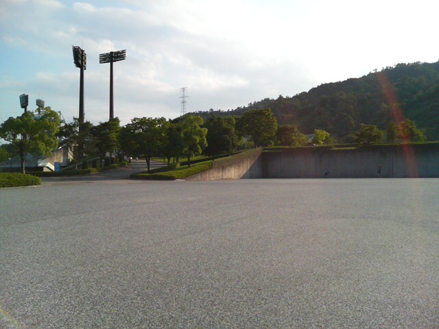 ���̉摜�̒��쌠��
Hiroshima Inline Hockey League(HIHL)�ɂ���܂��B�摜�f�[�^�̖��f�]�p�͌ł����f��\���グ�܂��B