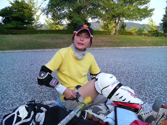 ���̉摜�̒��쌠��
Hiroshima Inline Hockey League(HIHL)�ɂ���܂��B�摜�f�[�^�̖��f�]�p�͌ł����f��\���グ�܂��B