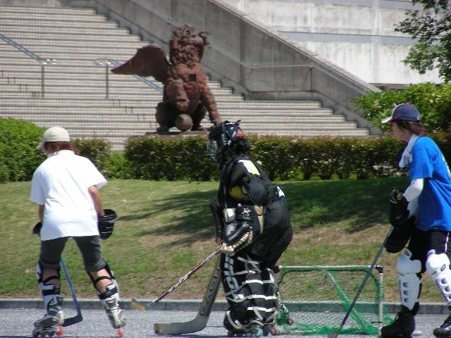 ���̉摜�̒��쌠��
Hiroshima Inline Hockey League(HIHL)�ɂ���܂��B�摜�f�[�^�̖��f�]�p�͌ł����f��\���グ�܂��B