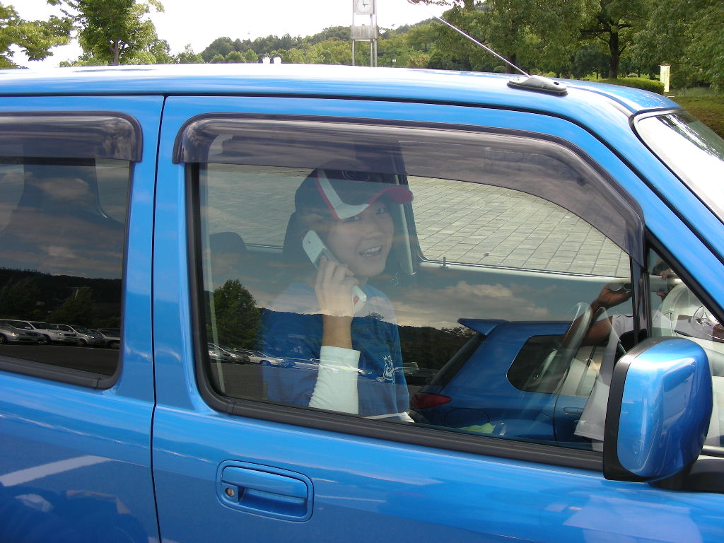 ���̉摜�̒��쌠��
Hiroshima Inline Hockey League(HIHL)�ɂ���܂��B�摜�f�[�^�̖��f�]�p�͌ł����f��\���グ�܂��B