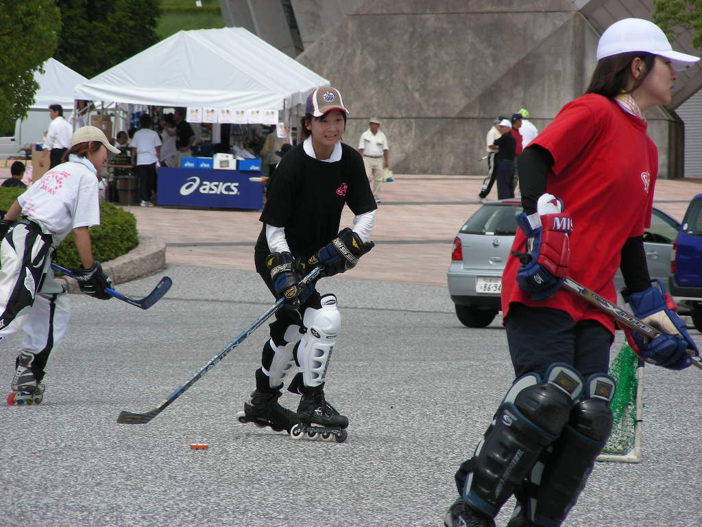 ���̉摜�̒��쌠��
Hiroshima Inline Hockey League(HIHL)�ɂ���܂��B�摜�f�[�^�̖��f�]�p�͌ł����f��\���グ�܂��B