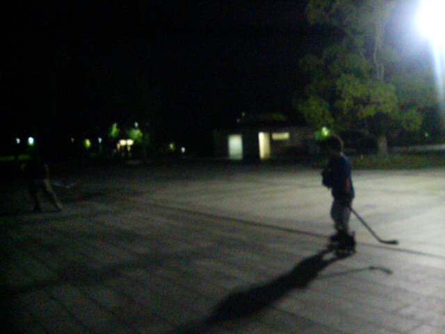 ���̉摜�̒��쌠��
Hiroshima Inline Hockey League(HIHL)�ɂ���܂��B�摜�f�[�^�̖��f�]�p�͌ł����f��\���グ�܂��B