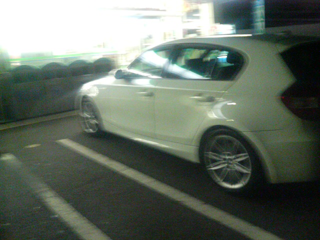 ���̉摜�̒��쌠��
Hiroshima Inline Hockey League(HIHL)�ɂ���܂��B�摜�f�[�^�̖��f�]�p�͌ł����f��\���グ�܂��B