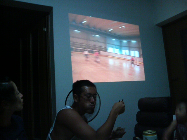 ���̉摜�̒��쌠��
Hiroshima Inline Hockey League(HIHL)�ɂ���܂��B�摜�f�[�^�̖��f�]�p�͌ł����f��\���グ�܂��B