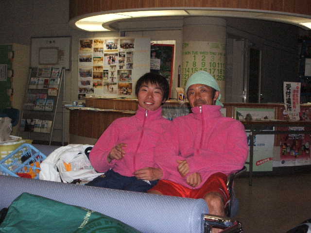 ���̉摜�̒��쌠��
Hiroshima Inline Hockey League(HIHL)�ɂ���܂��B�摜�f�[�^�̖��f�]�p�͌ł����f��\���グ�܂��B