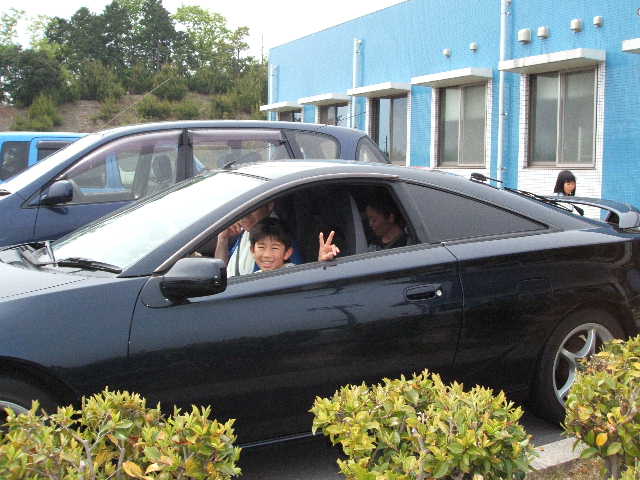 ���̉摜�̒��쌠��
Hiroshima Inline Hockey League(HIHL)�ɂ���܂��B�摜�f�[�^�̖��f�]�p�͌ł����f��\���グ�܂��B