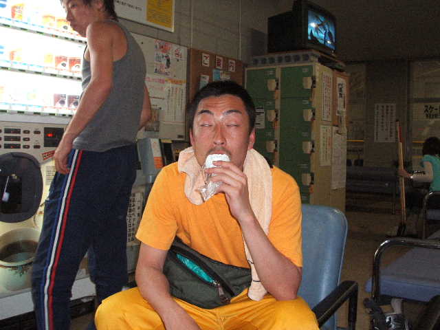 ���̉摜�̒��쌠��
Hiroshima Inline Hockey League(HIHL)�ɂ���܂��B�摜�f�[�^�̖��f�]�p�͌ł����f��\���グ�܂��B